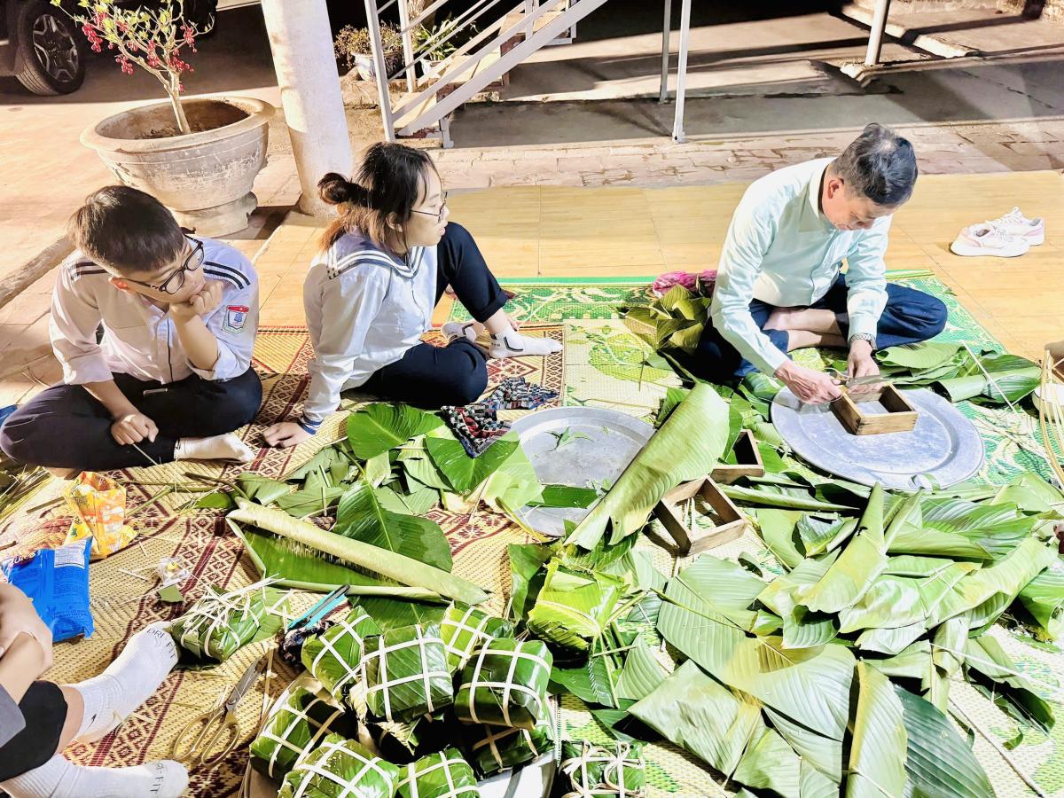 Nhấn vào ảnh để phóng to KHI TẾT ĐẾN TỪ NHỮNG ĐIỀU GIẢN DỊ NHẤT