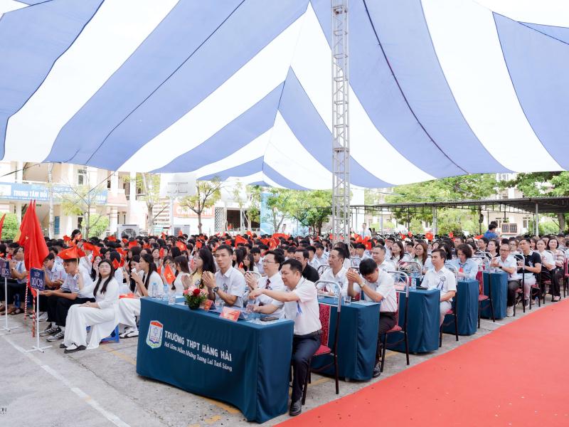 TIẾNG TRỐNG KHAI TRƯỜNG – HÀNH TRÌNH MỚI, MỘT TƯƠNG LAI RẠNG RỠ